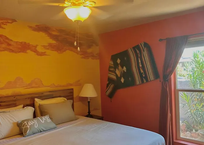 Cozy Cactus 4*